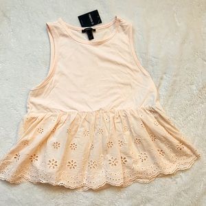 NWT Forever 21 peach floral eyelet top